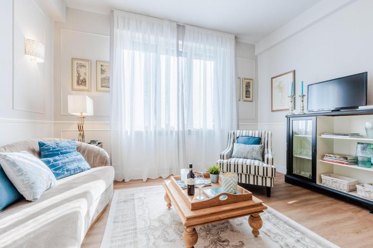 "Libeccio Apartment" Con Garage Privato Лидо-ди-Камайоре Экстерьер фото